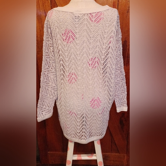 UC Collections (undercover beach wear) Top - Picture 7 of 7